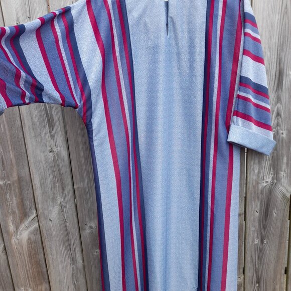 Vintage 70s Tunic Dress Kaftan 45"B Blue Red Stripes Dolman Sleeves - Picture 11 of 15